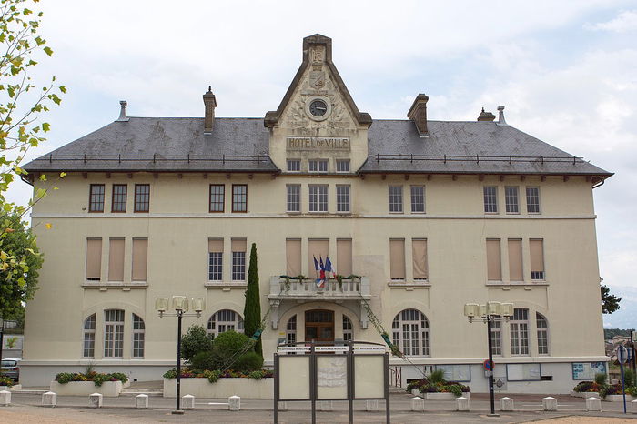 Passeport et carte d'identité Mairie de RIVES
