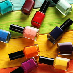 Vernis SEMI-PERMANENT