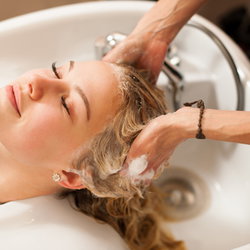 Shampoing + soins + sechage cheveu court