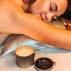 SOIN CORPS Soin à la bougie (gommage & massage à la bougie)
