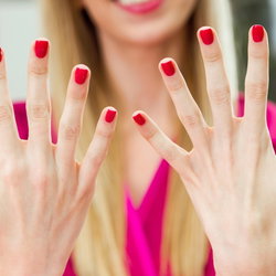 VERNIS Semi permanent (mains)