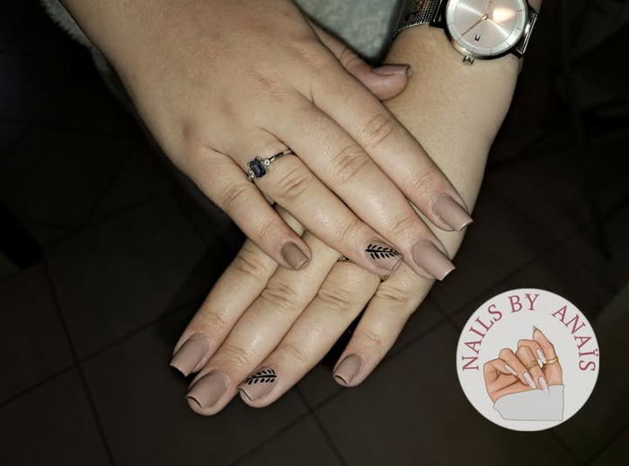 Nails by Anaïs