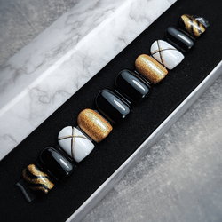 Coffret de Press On Nails