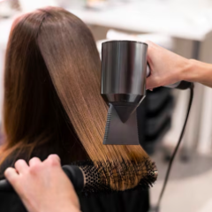 Brushing cheveux mi long