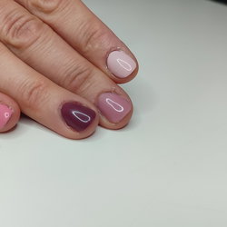pose de vernis semi permanent et remplissage