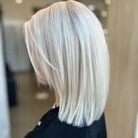 cheveux mi long jusqu'aux épaules