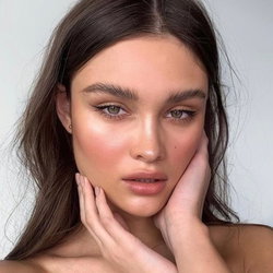 Brow Lift sans teinture et sans épilation