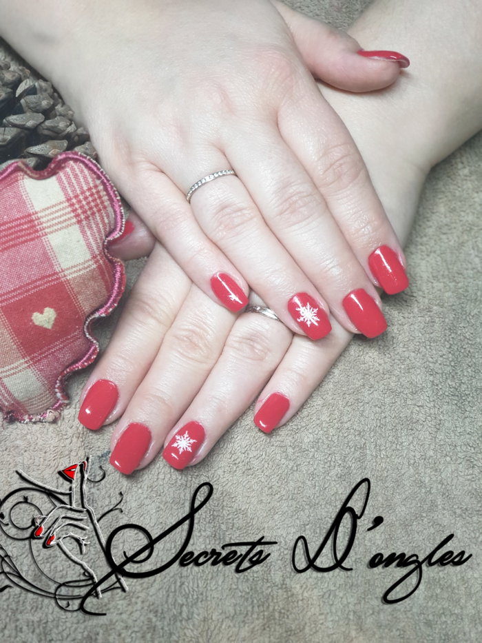 Secrets d’ongles/ F comme Femme . Christel Schlosser : photo 4