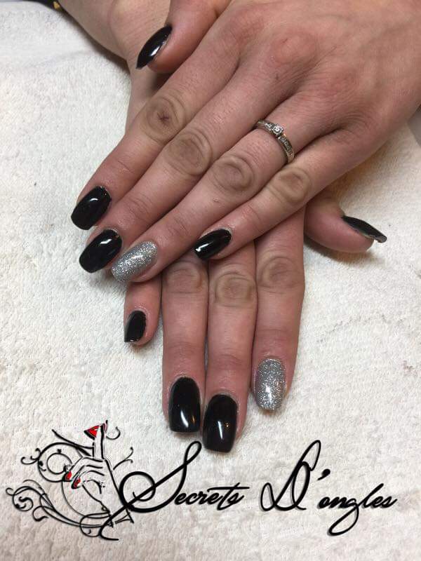 Secrets d’ongles/ F comme Femme . Christel Schlosser : photo 8