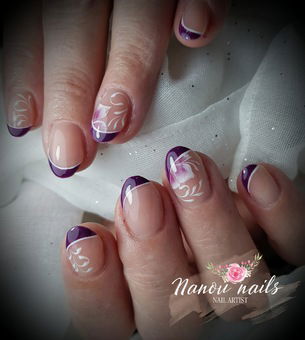 Nanou nails