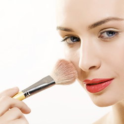 COURS D'AUTO MAQUILLAGE TEINT D'ENFER