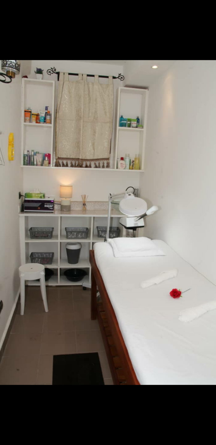INSTITUT DE BEAUTE BLACK CHOCOLATE : photo 2