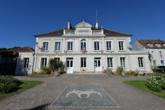 Mairie de Crécy-la-Chapelle