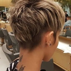 Balayage cheveux coupe garçonne