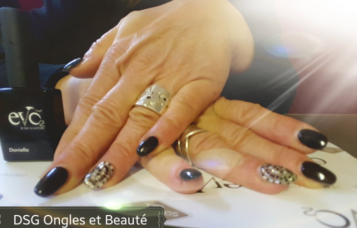 DSG ONGLES ET BEAUTE : photo 15